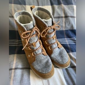 Sorel suede boots